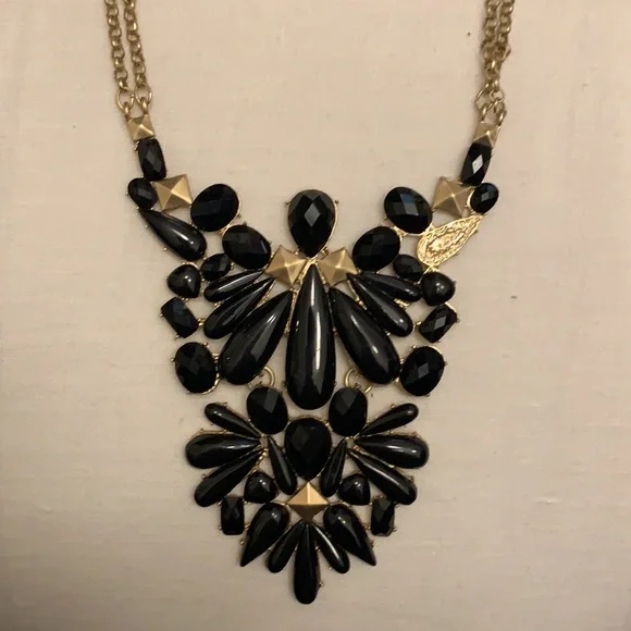 French connection necklace - Picture 3 of 6